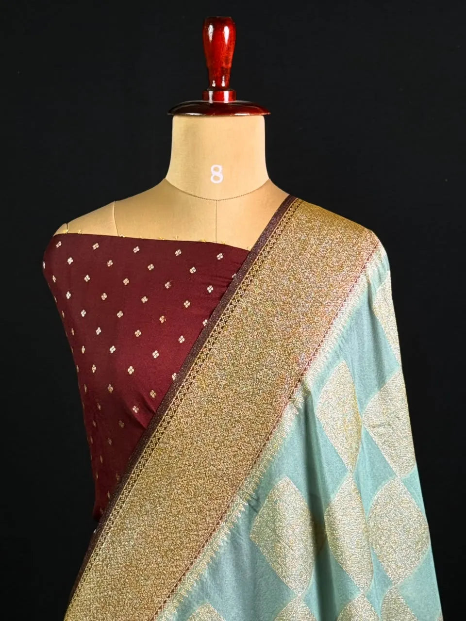 Elegant Georgette Butta Saree with Rich Zari Woven Border & Traditional Motifs