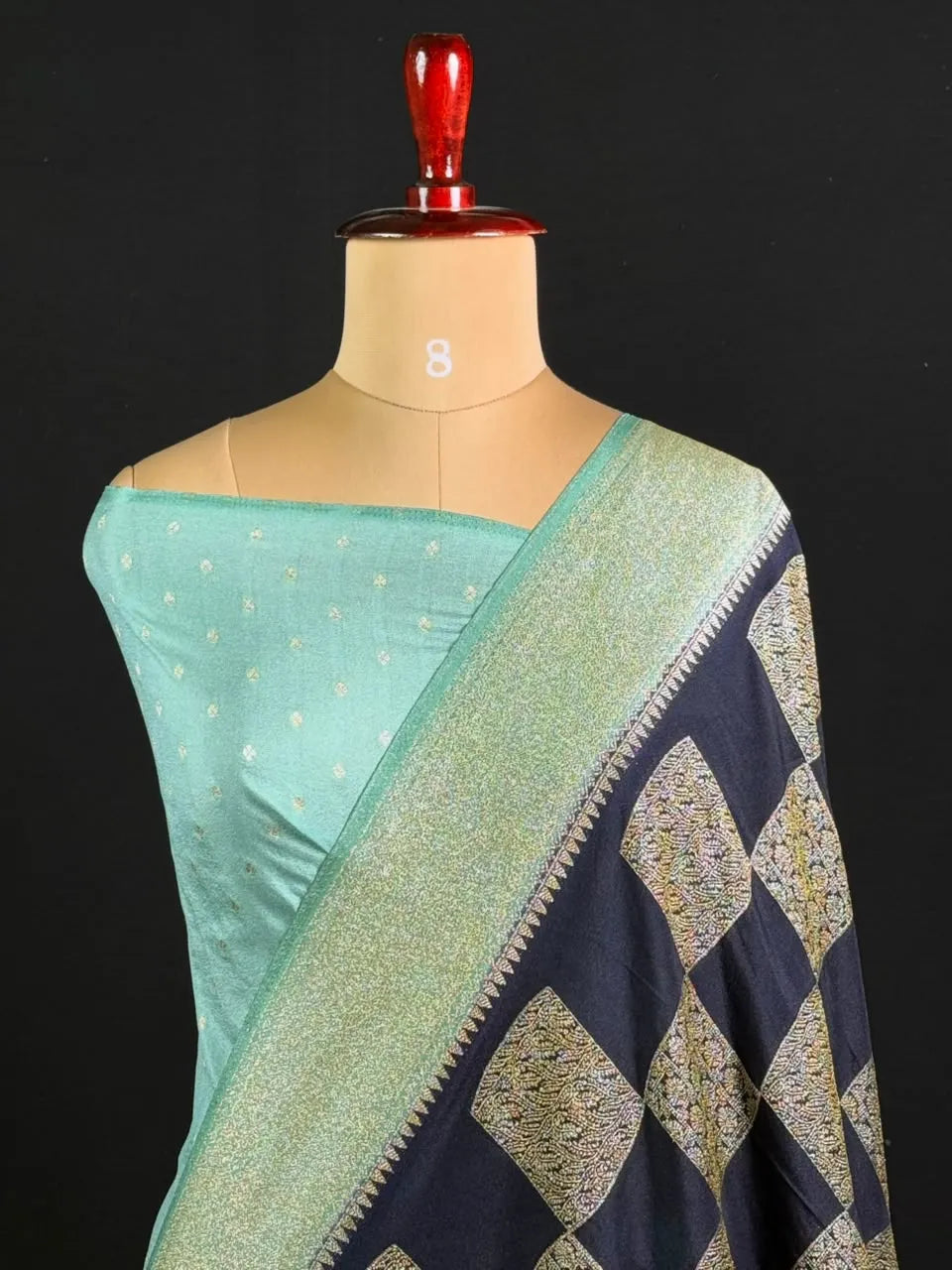 Elegant Georgette Butta Saree with Rich Zari Woven Border & Traditional Motifs