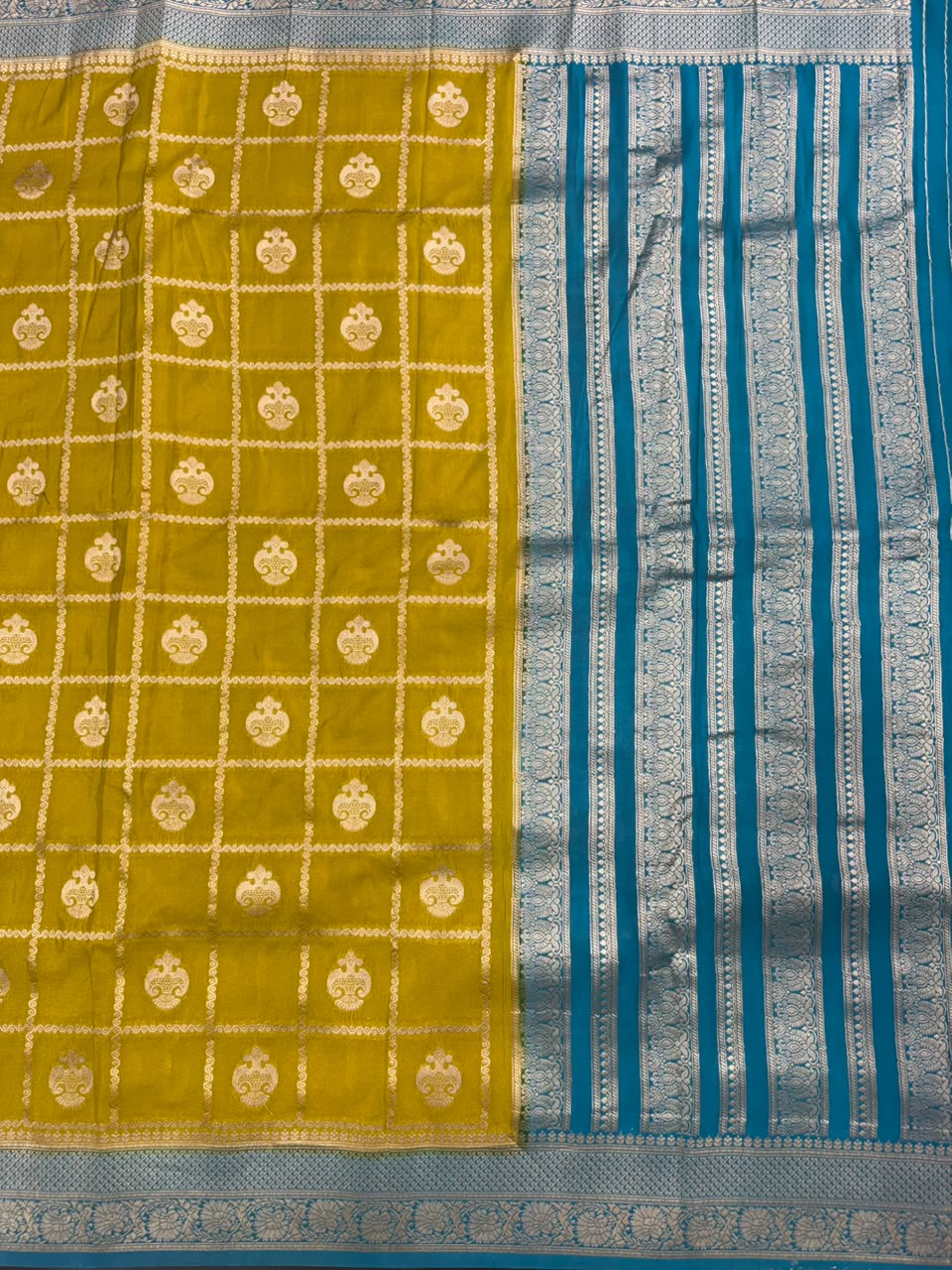 Semi Banarasi Khaddi Georgette Chex Buta Saree