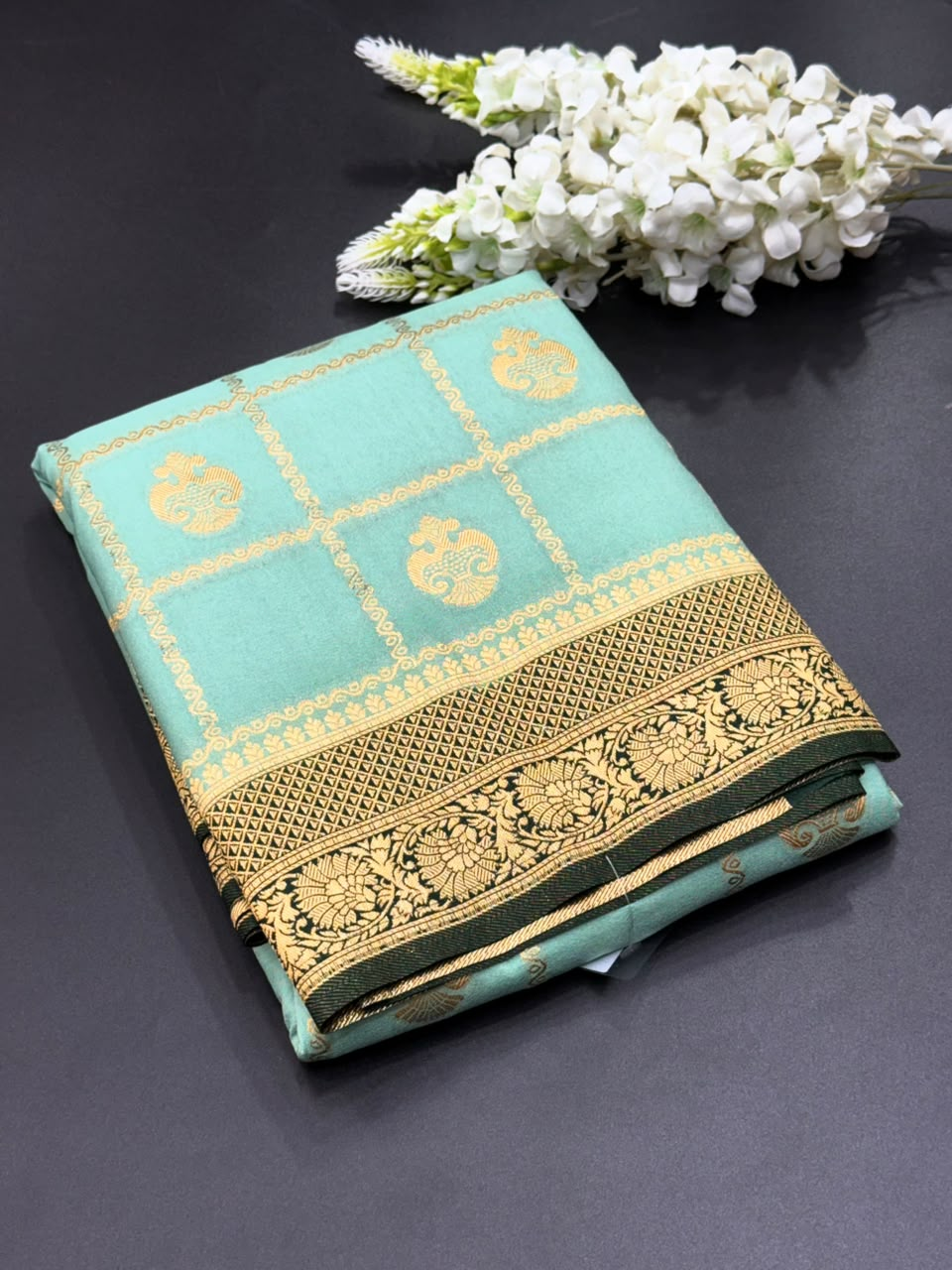 Semi Banarasi Khaddi Georgette Chex Buta Saree