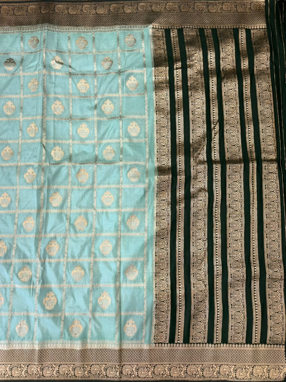 Semi Banarasi Khaddi Georgette Chex Buta Saree
