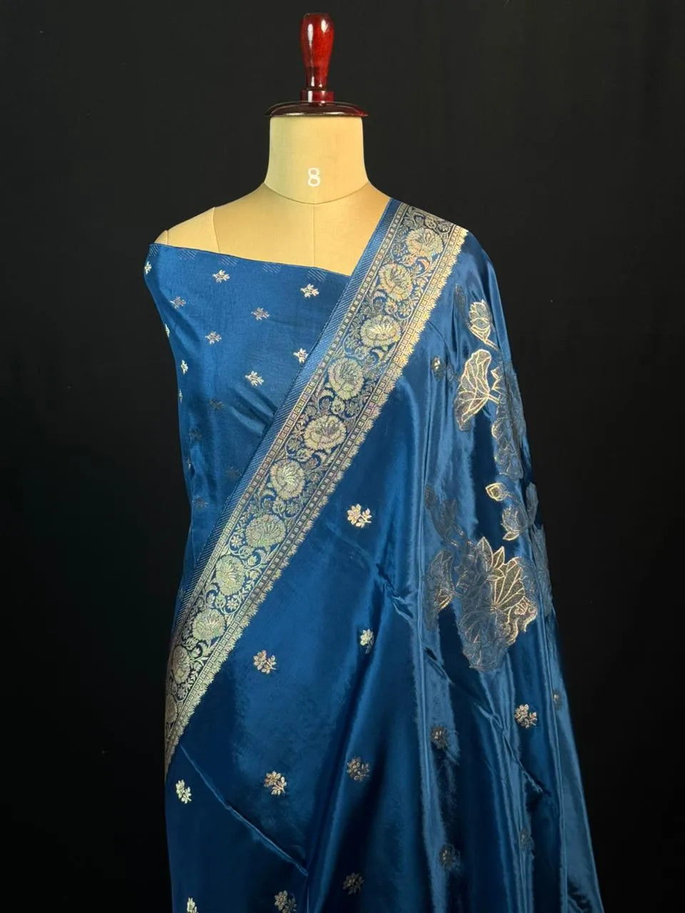 Lustre Weave Viscose Tissue Silk Saree