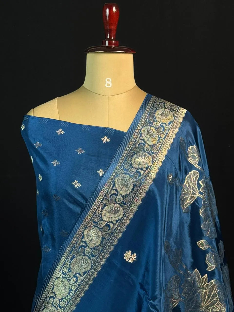 Lustre Weave Viscose Tissue Silk Saree