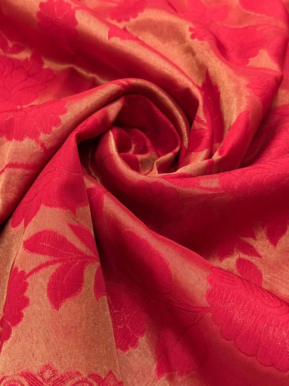 Semi Silk Grace in Viscose Silk Saree
