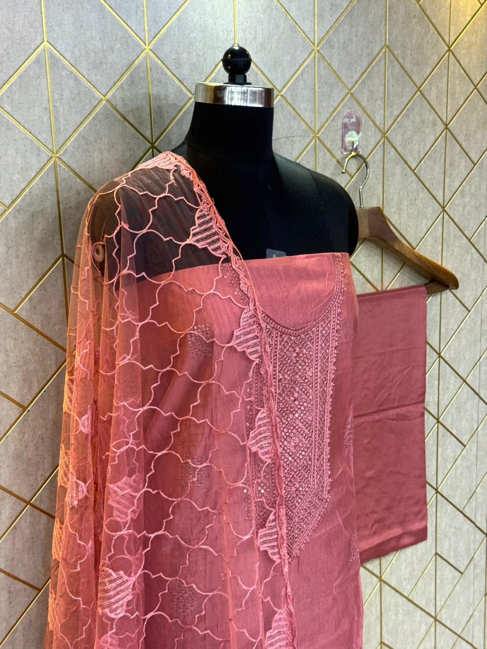 Ethereal Tradition – Pure Raw Silk Unstitched Ensemble