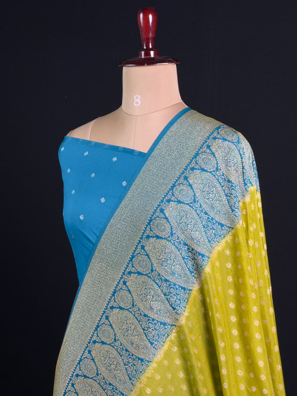 Royal Charm Chiffon Georgette Saree (Mango Border)