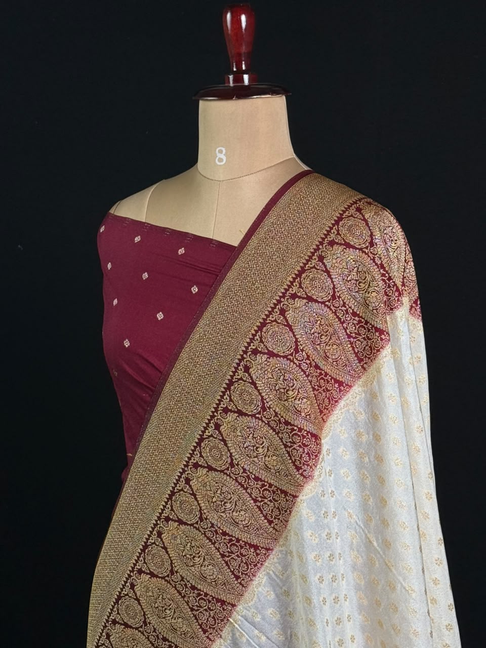 Royal Charm Chiffon Georgette Saree (Mango Border)