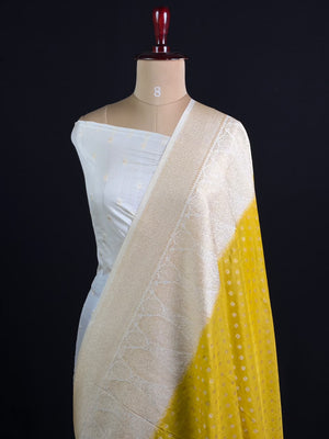 Royal Charm Chiffon Georgette Saree (Mango Border)