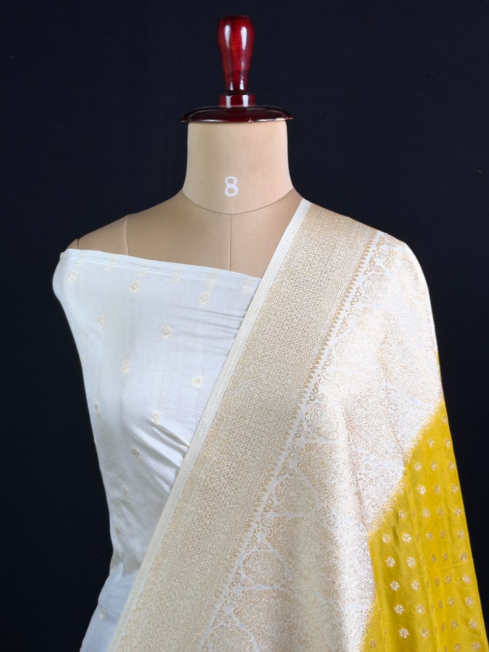 Royal Charm Chiffon Georgette Saree (Mango Border)
