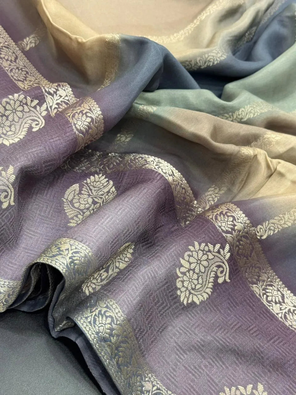 Beautiful Viscose Silk Saree for Wedding & Functions