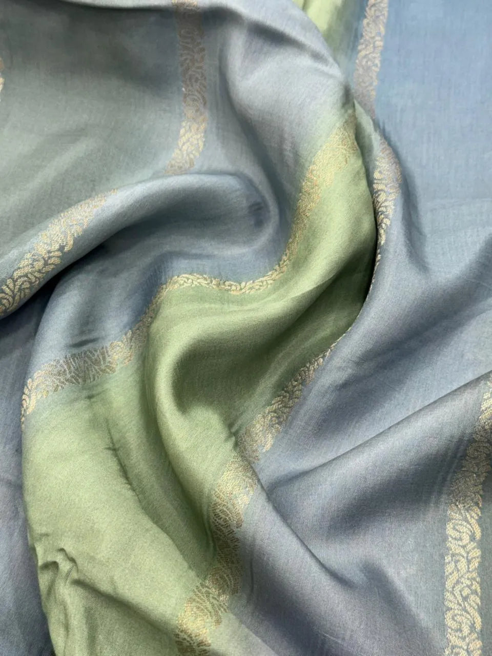 Beautiful Viscose Silk Saree for Wedding & Functions