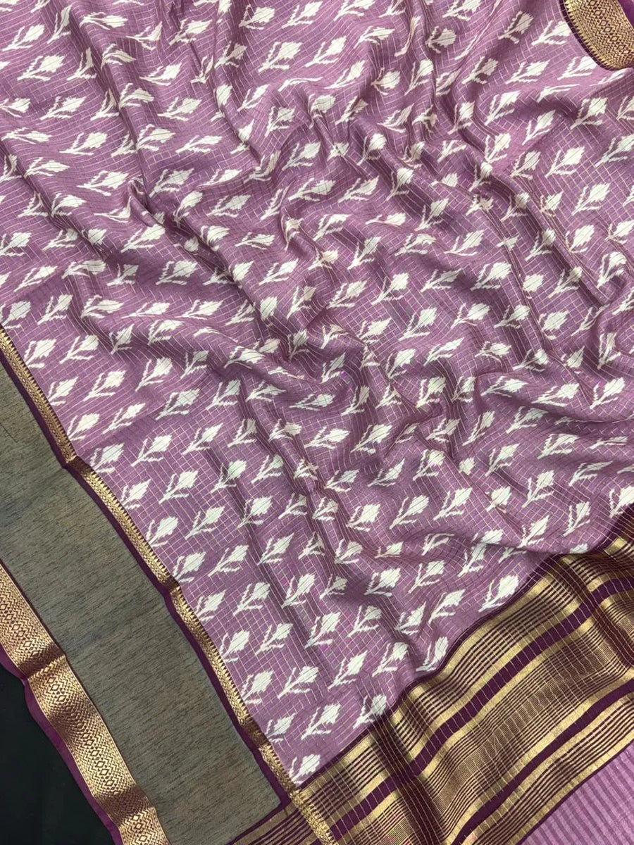 Hp prints  Saree –  Elegance with Zari Detailing 