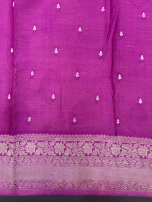 A Banarasi Cont SP With Rich Zari Weave Work