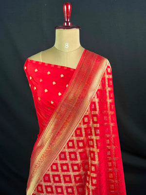 Latest Semi Georgette Silk Saree with Stunning Zari Pallu Design