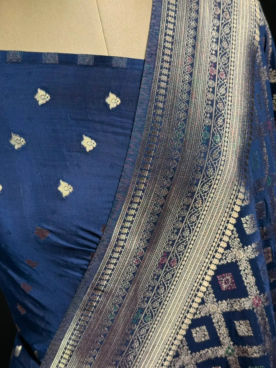 Latest Semi Georgette Silk Saree with Stunning Zari Pallu Design