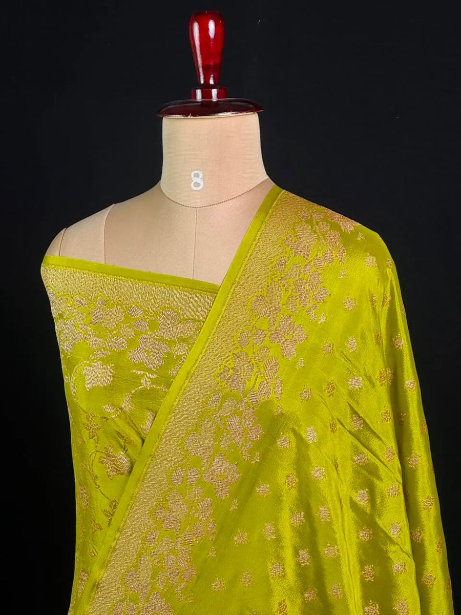 Pure Banarasi Crepe Silk Saree with Rich Zari Weaving