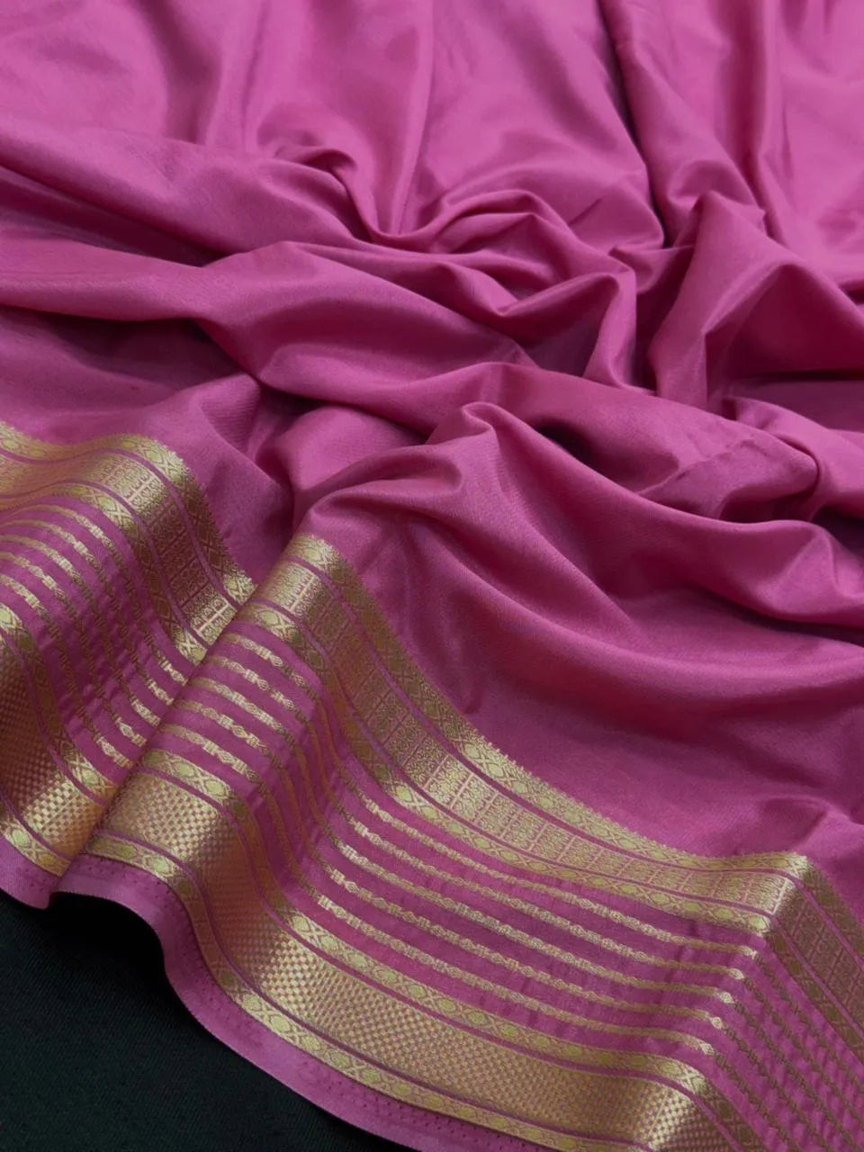 Luxe Drapes: Semi Mysore Crepe Silk Saree for Timeless Elegance-(KH Anusuya) 