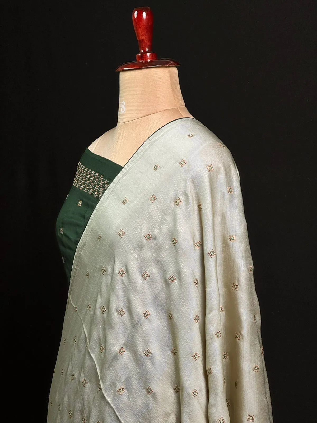 Classic Smooth Silk Saree for Women-(KUMKUM)