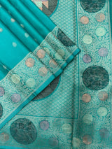 Silk Aura Elegance-Kanchi Temple