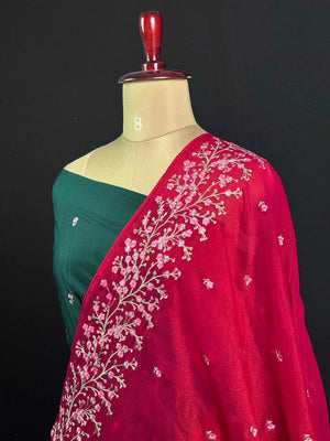 Mesmerizing Shimmer Silk Saree – Perfect Party Look