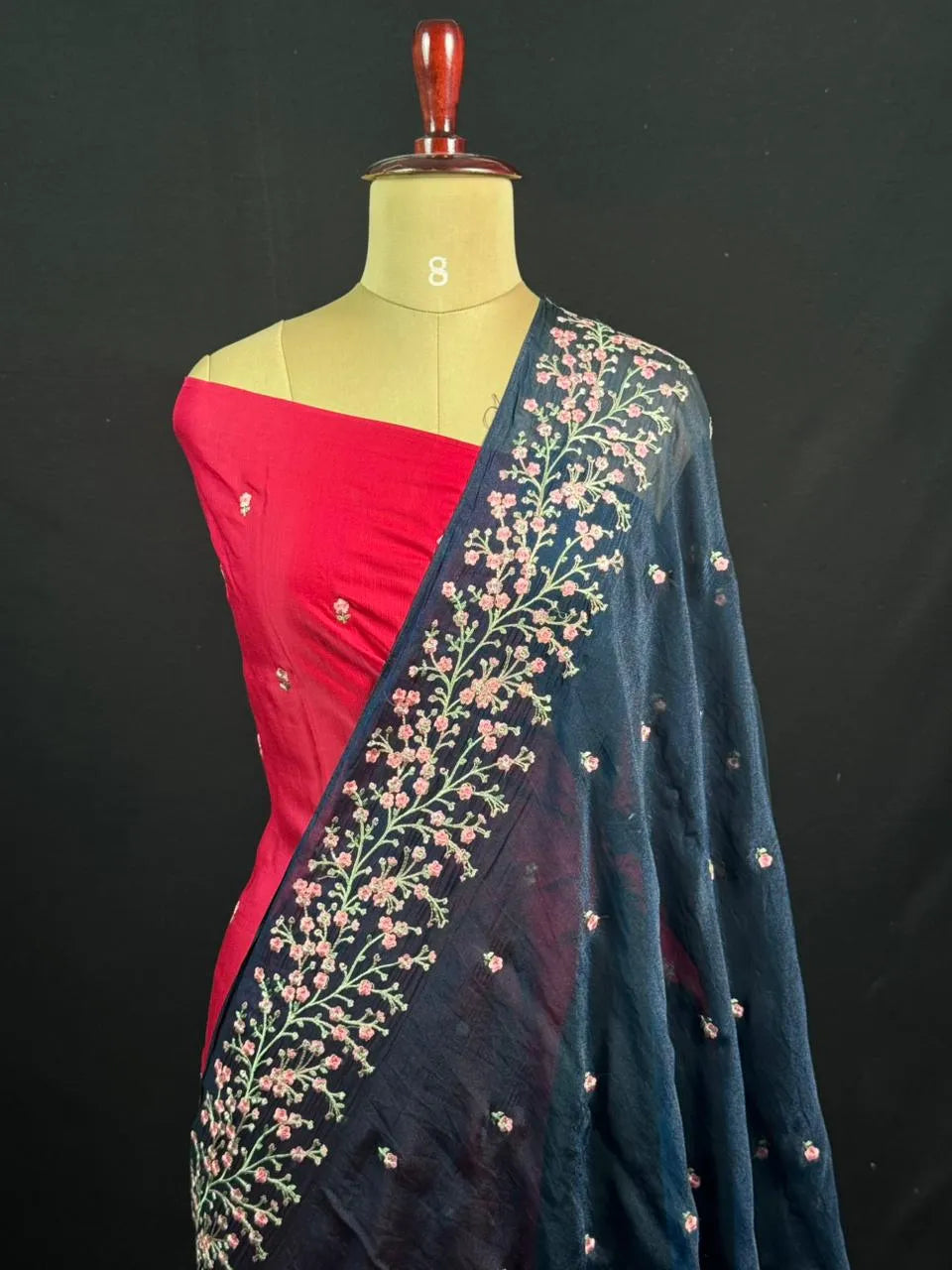 Mesmerizing Shimmer Silk Saree – Perfect Party Look