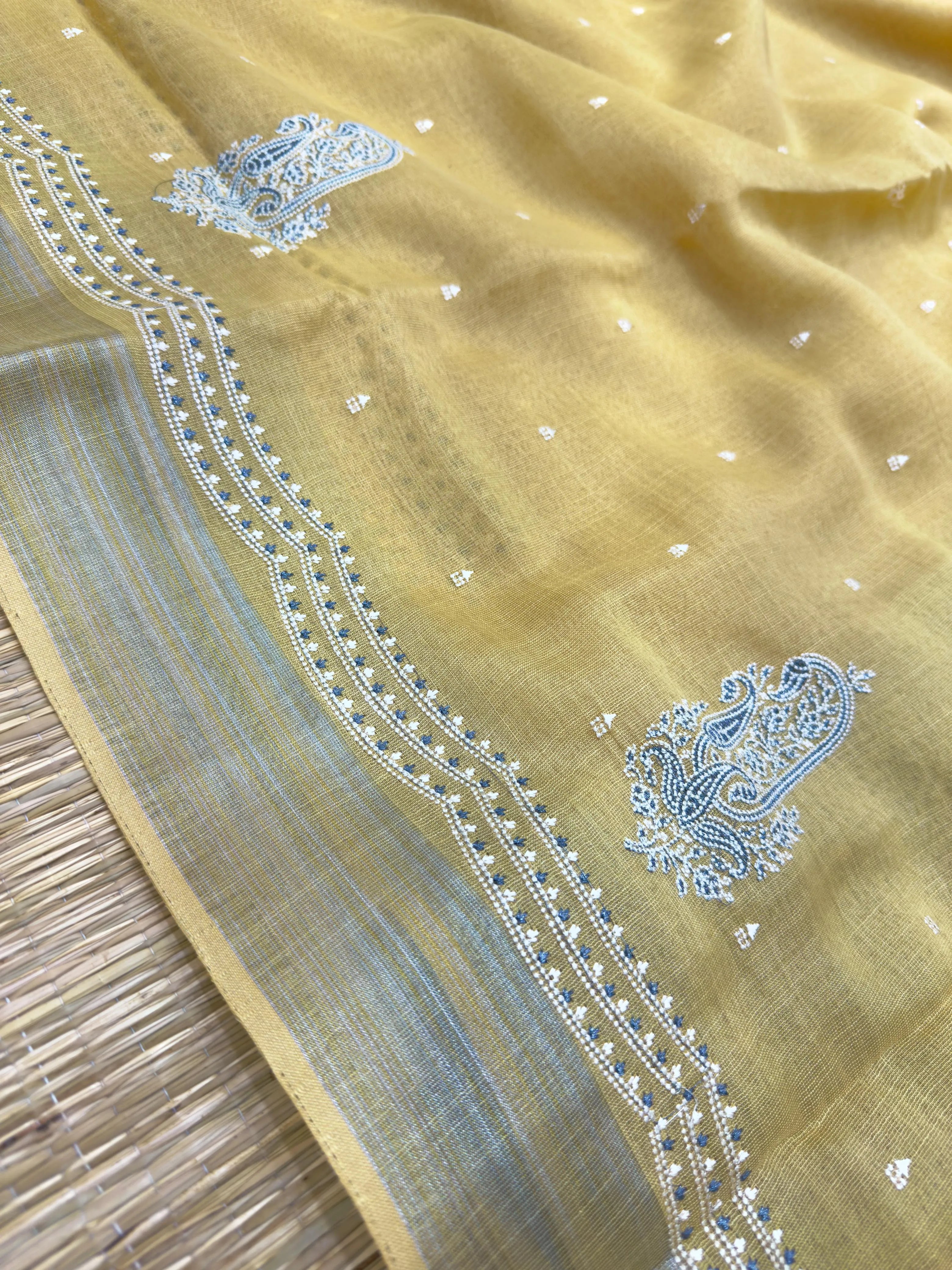 "Timeless Linen Silk Saree with a luxurious drape, combining comfort and elegance. Perfect for festive and ethnic wear, featuring a beautiful blend of linen and silk."