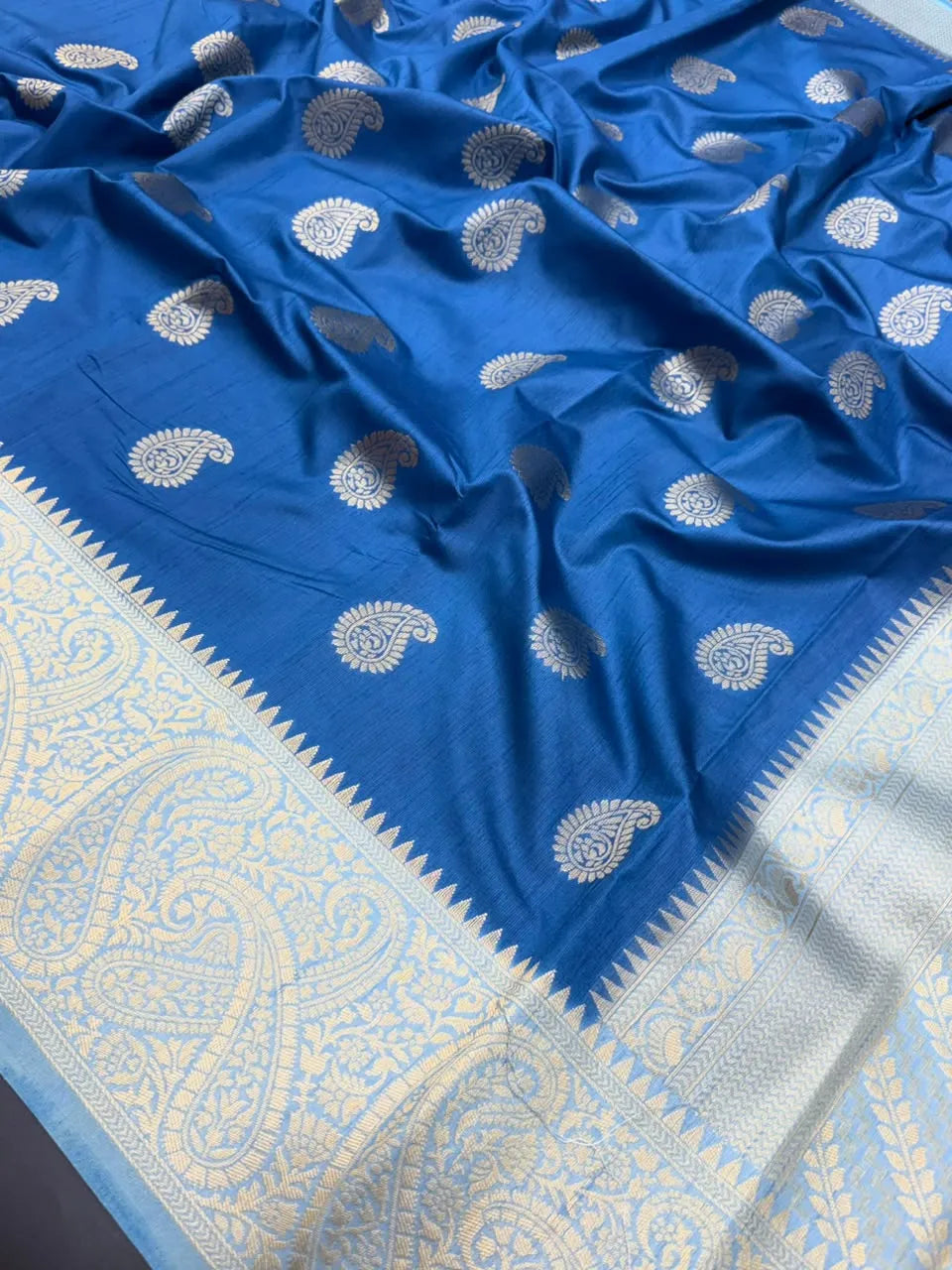 Raw Mango Silk Zari Border Saree 