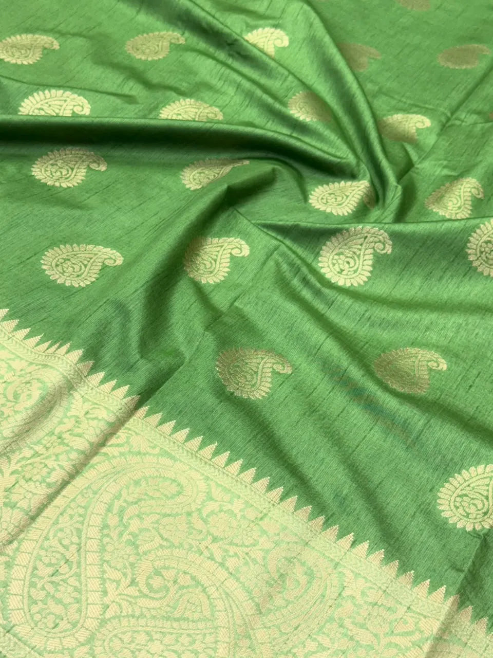 Raw Mango Silk Zari Border Saree 