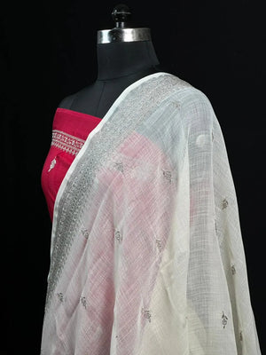 Timeless Linen Silk Saree – Perfect for Festive & Ethnic Wear 