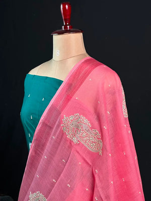 Timeless Linen Silk Saree – Perfect for Festive & Ethnic Wear