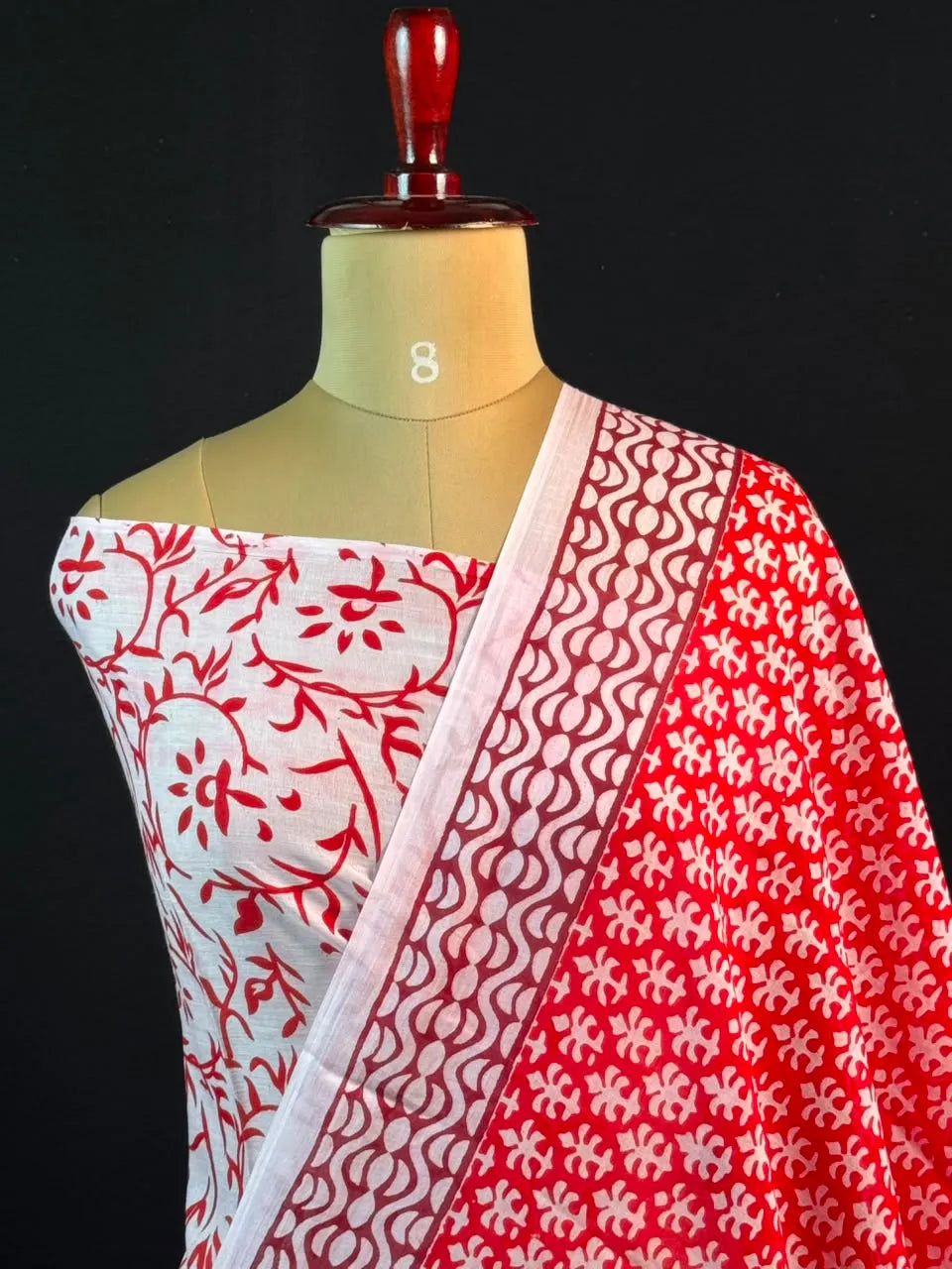 Pure Mulmul Cotton Saree with Elegant Drape & Feather Soft Comfort