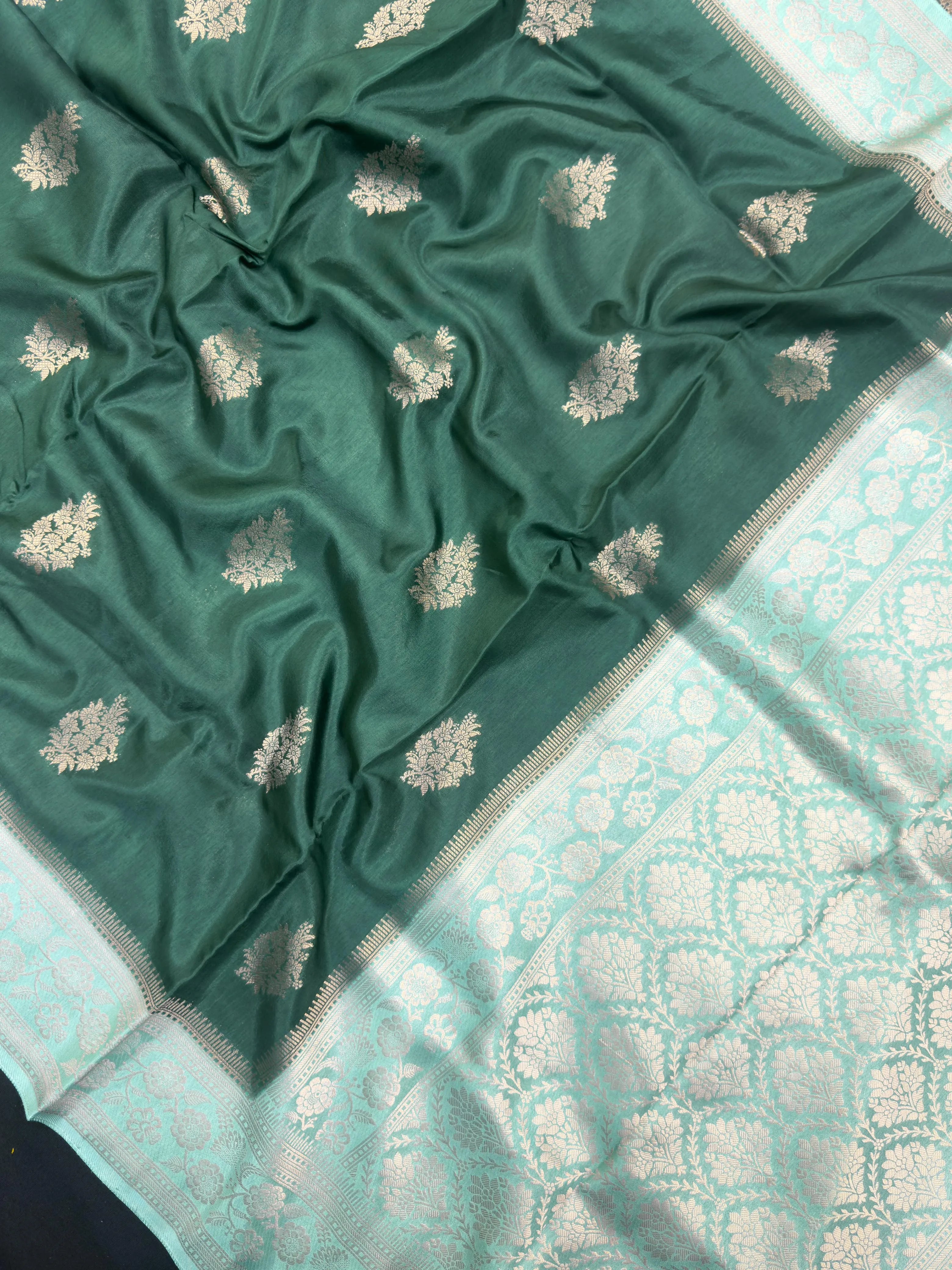 Graceful Viscose Saree for Women – Ethnic Collection (Malai Kufta)