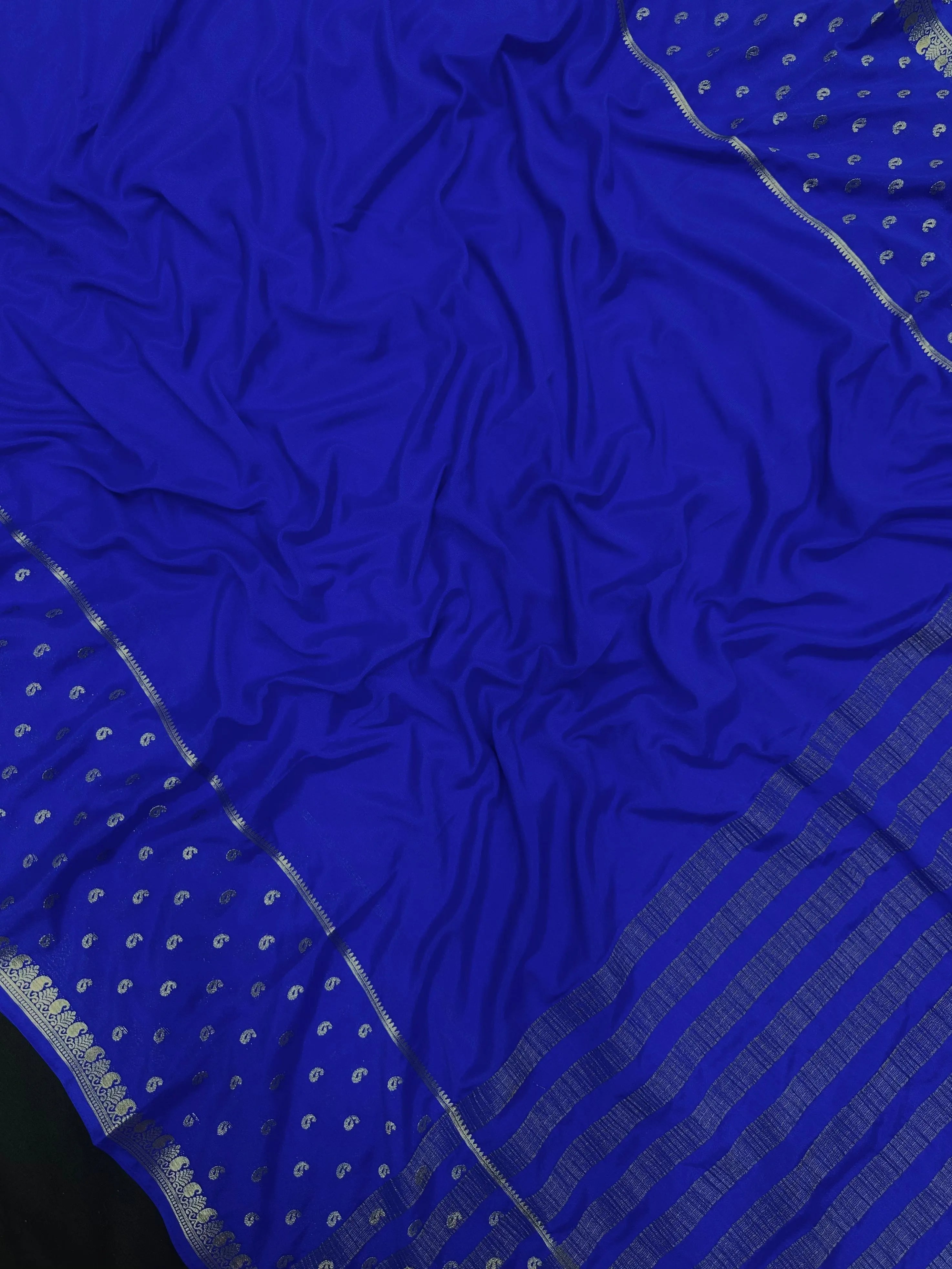 Traditional Semi-Mysore Crepe Silk with Modern Charm
