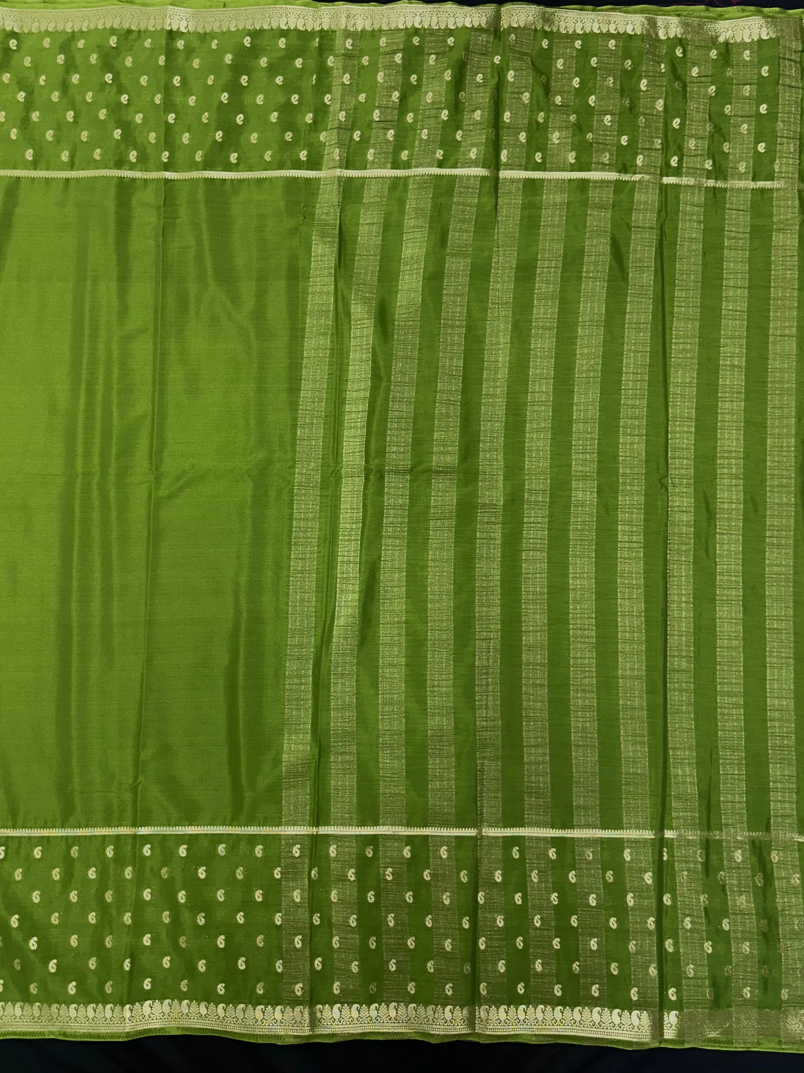 Traditional Semi-Mysore Crepe Silk with Modern Charm