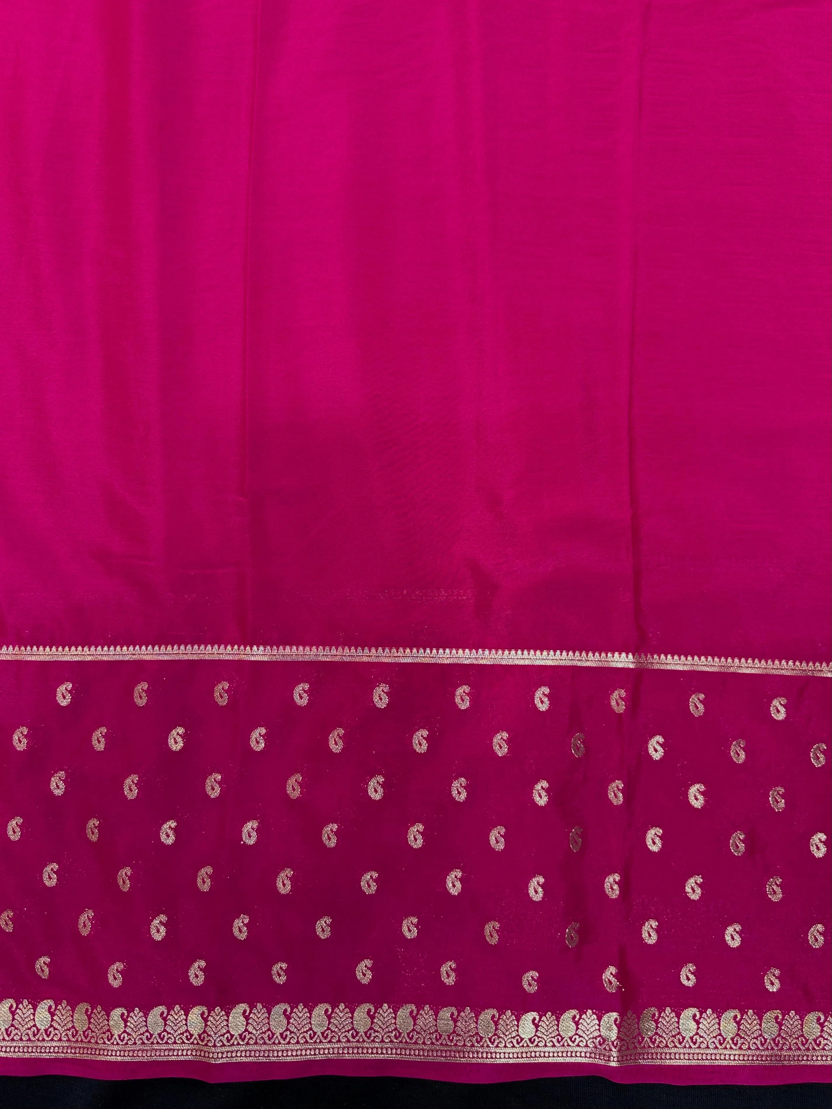 Traditional Semi-Mysore Crepe Silk with Modern Charm