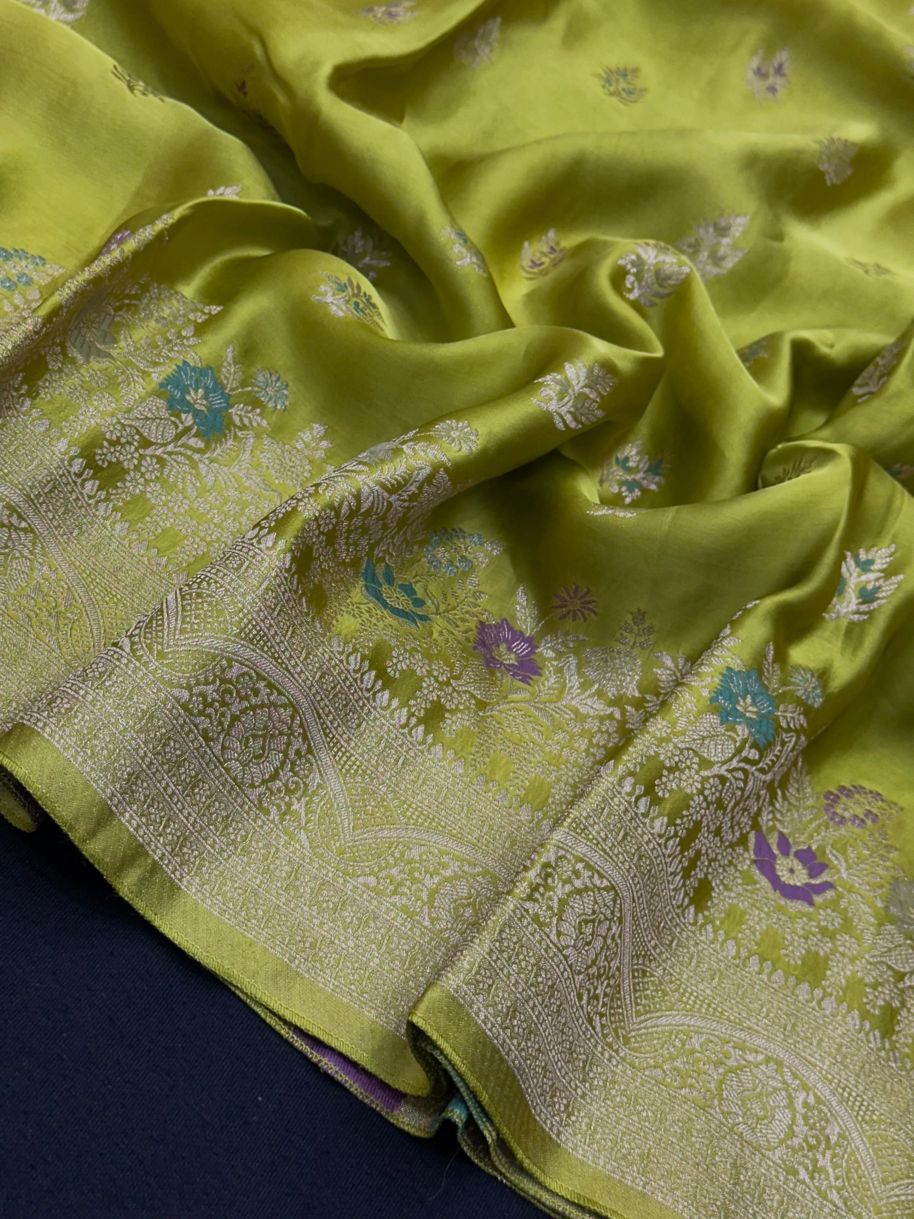 Designer Mashru Silk Saree with Rich Shine & Soft Texture 