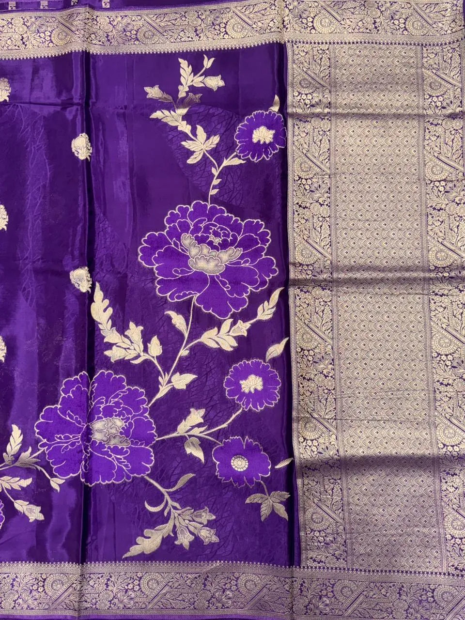 Beautiful Viscose Silk Saree for Wedding & Functions