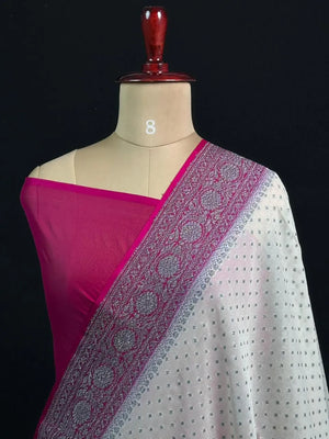 Exclusive Designer Pure Georgette Saree with Intricate Neem Zari