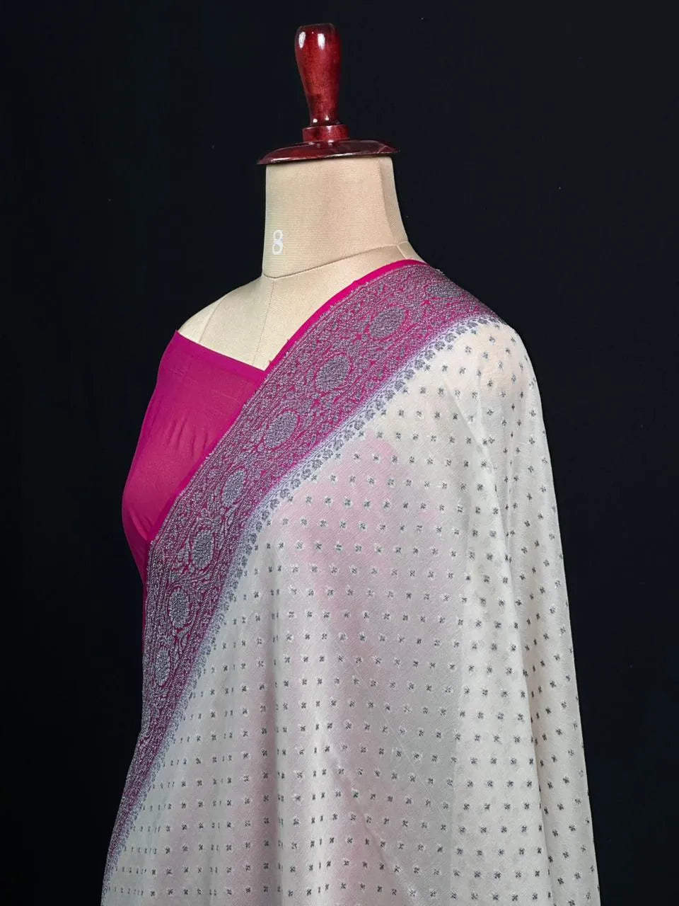 Exclusive Designer Pure Georgette Saree with Intricate Neem Zari