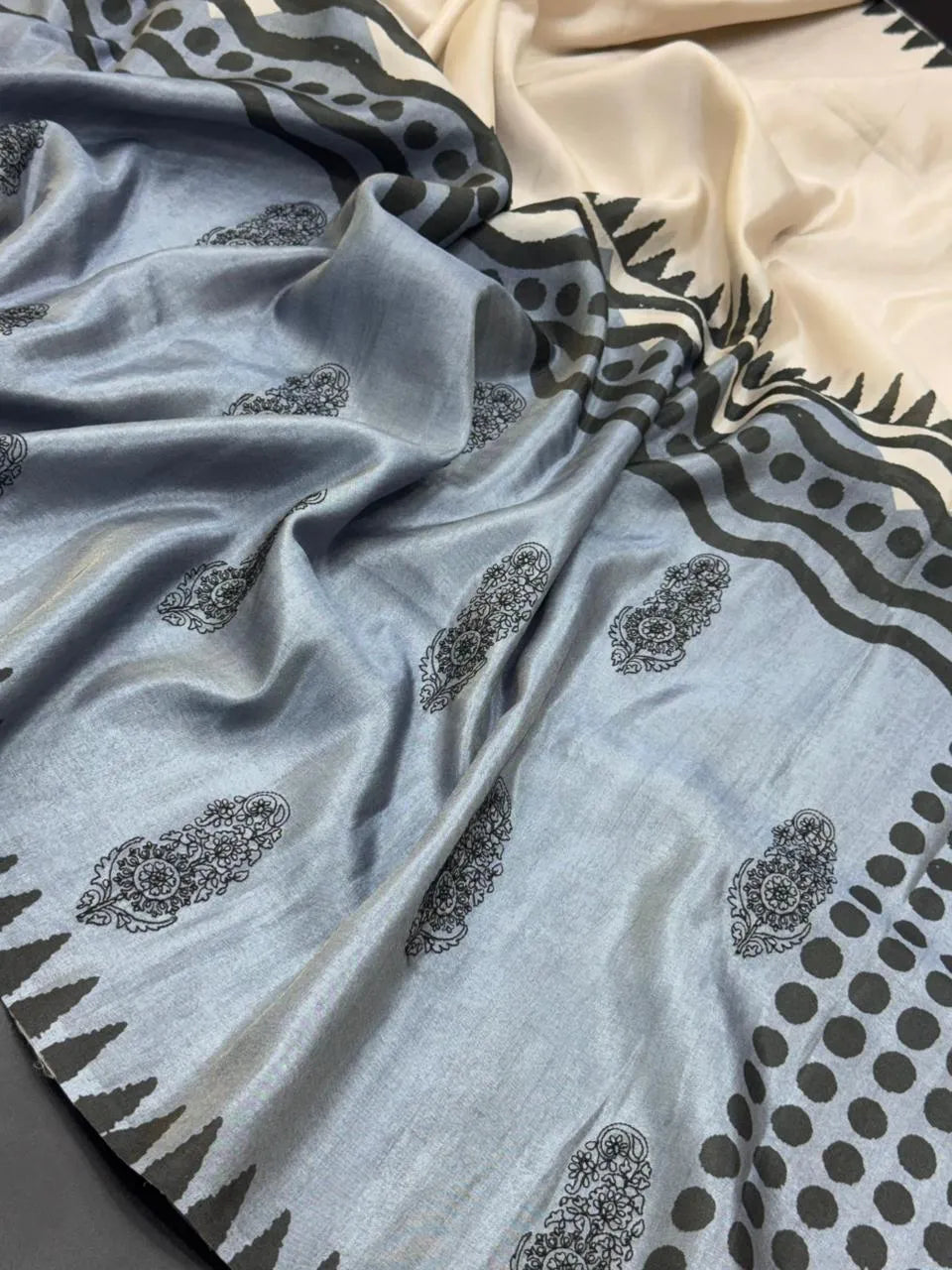 Sophisticated Beauty Semi Tussar Silk Saree