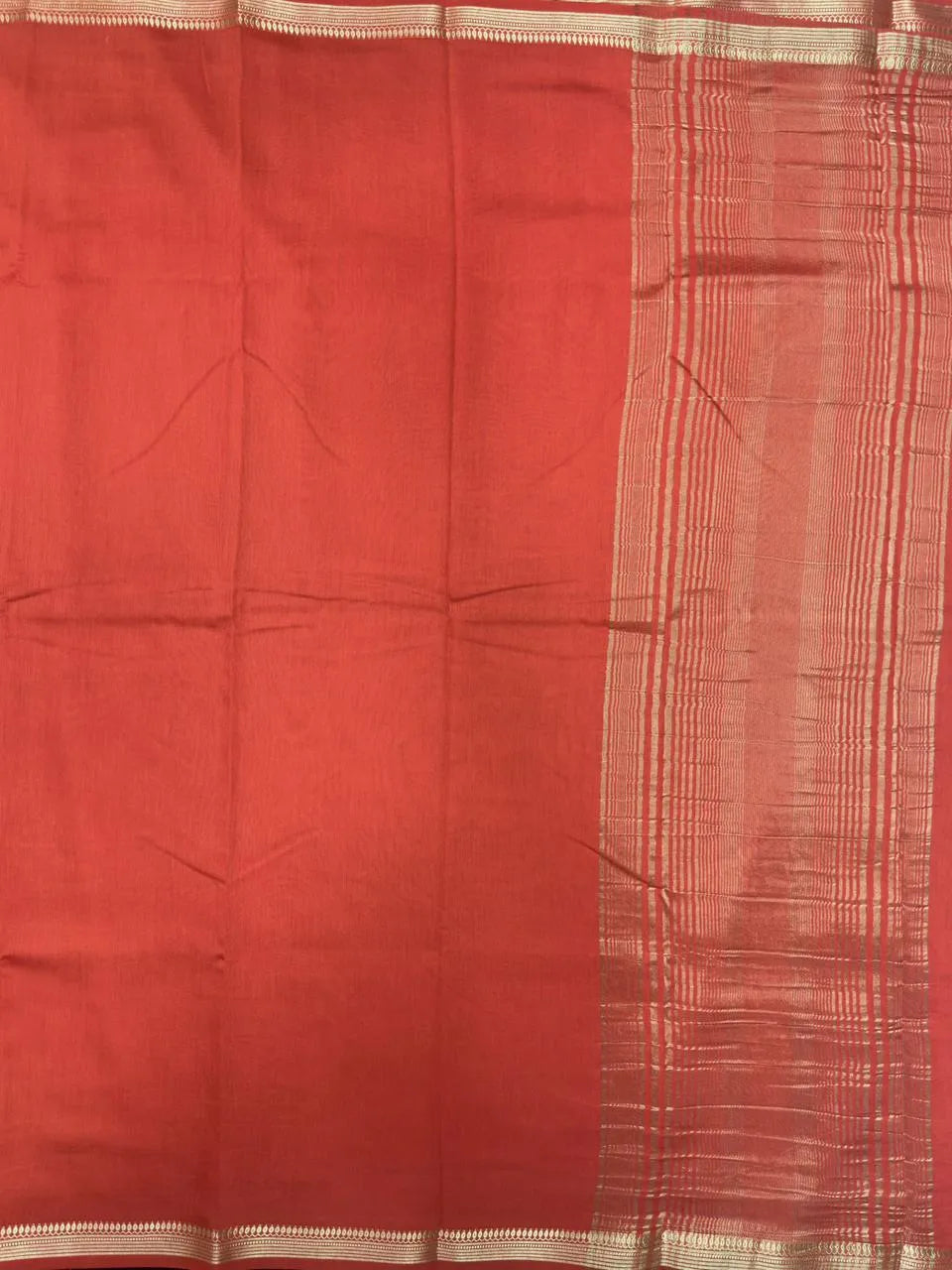 Handcrafted Musk Cotton Saree with Smooth Finish (NS Vinita)