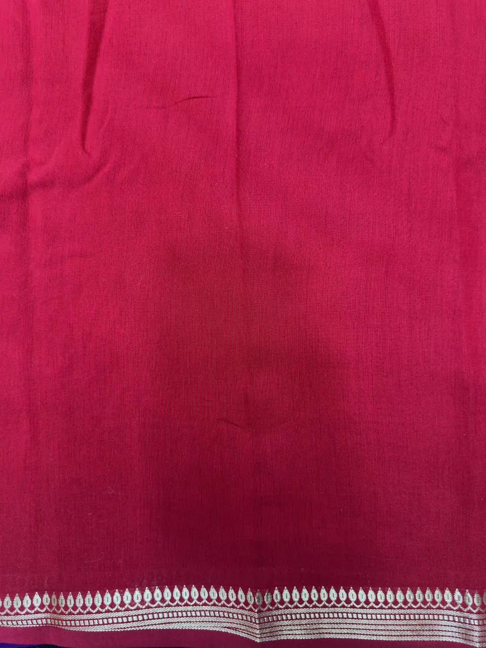 Handcrafted Musk Cotton Saree with Smooth Finish (NS Vinita)