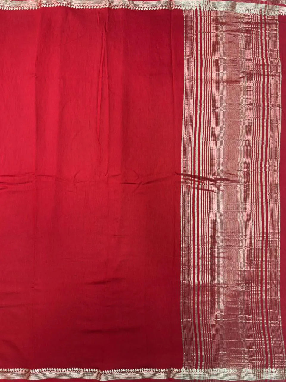 Handcrafted Musk Cotton Saree with Smooth Finish (NS Vinita) 
