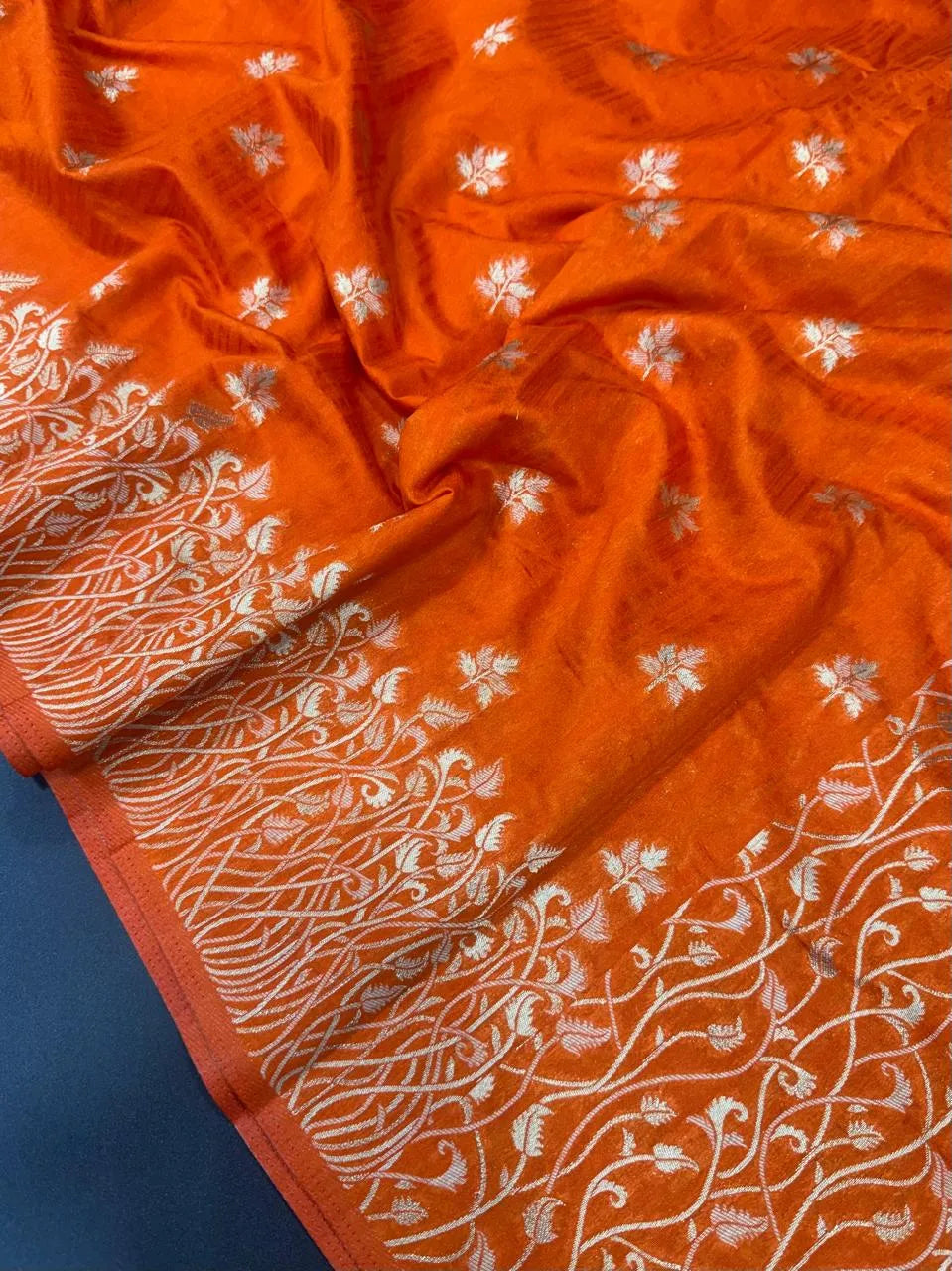 Regal Floral Zari Woven Raw Silk Saree