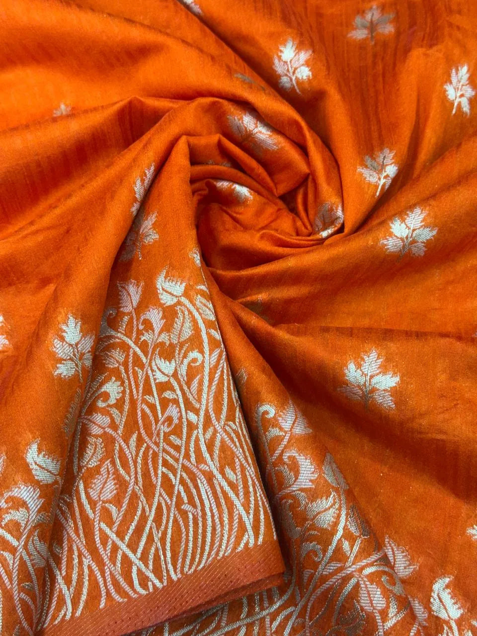 Regal Floral Zari Woven Raw Silk Saree