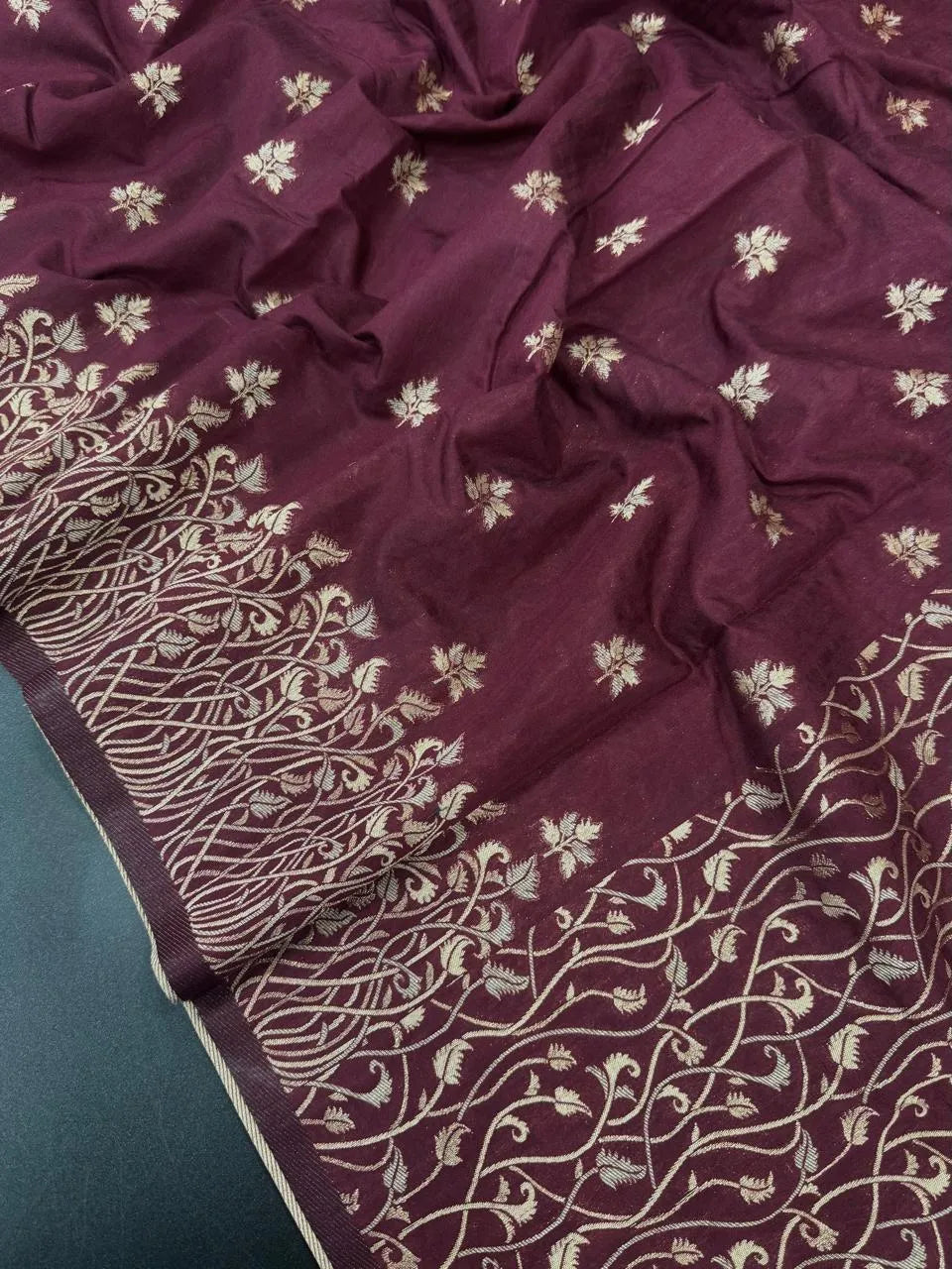 Regal Floral Zari Woven Raw Silk Saree