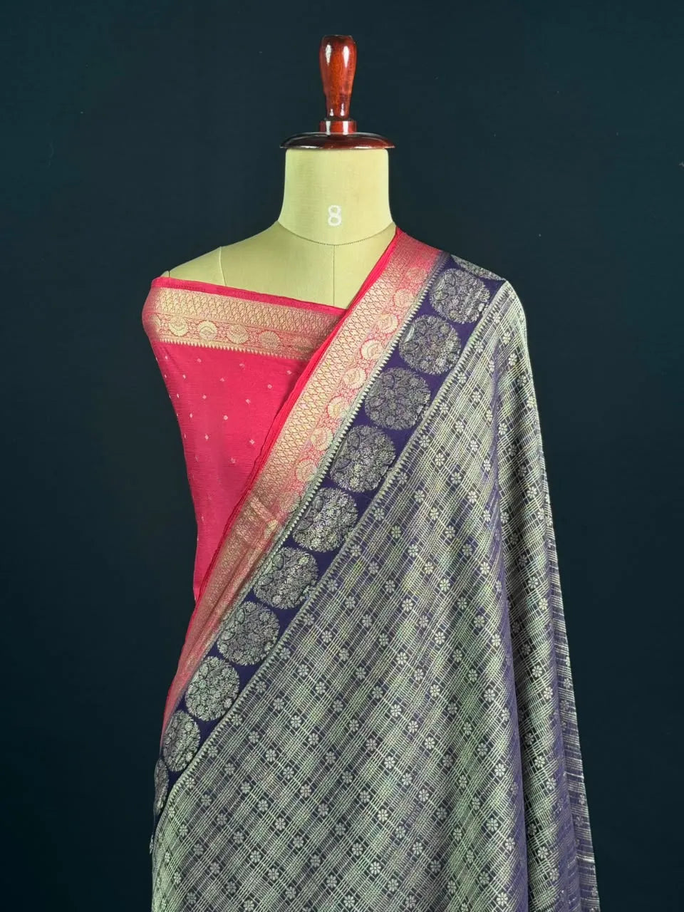 Georgette Saree Zari Weaving & Traditional Floral Border