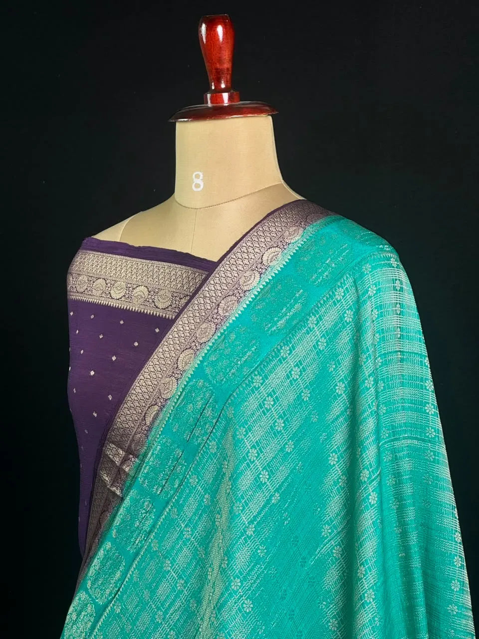 Georgette Saree Zari Weaving & Traditional Floral Border