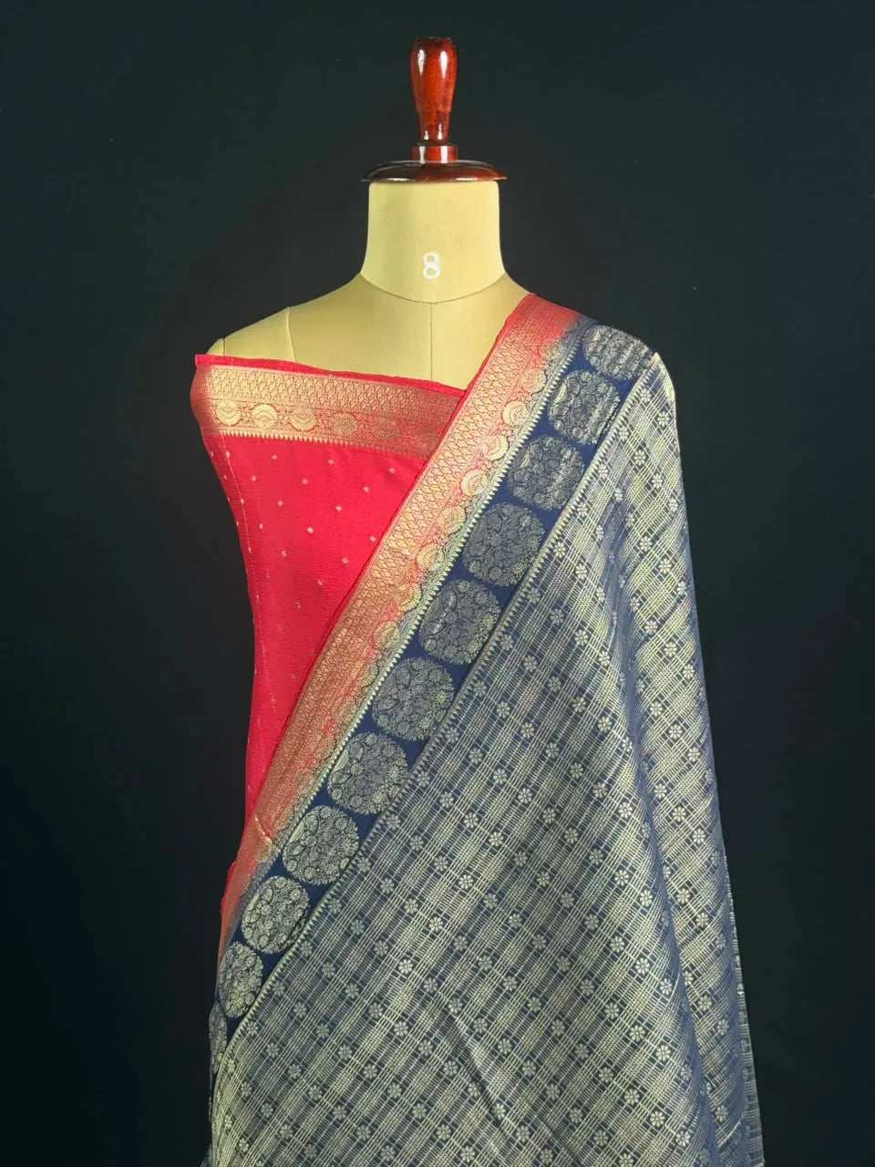 Georgette Saree Zari Weaving & Traditional Floral Border