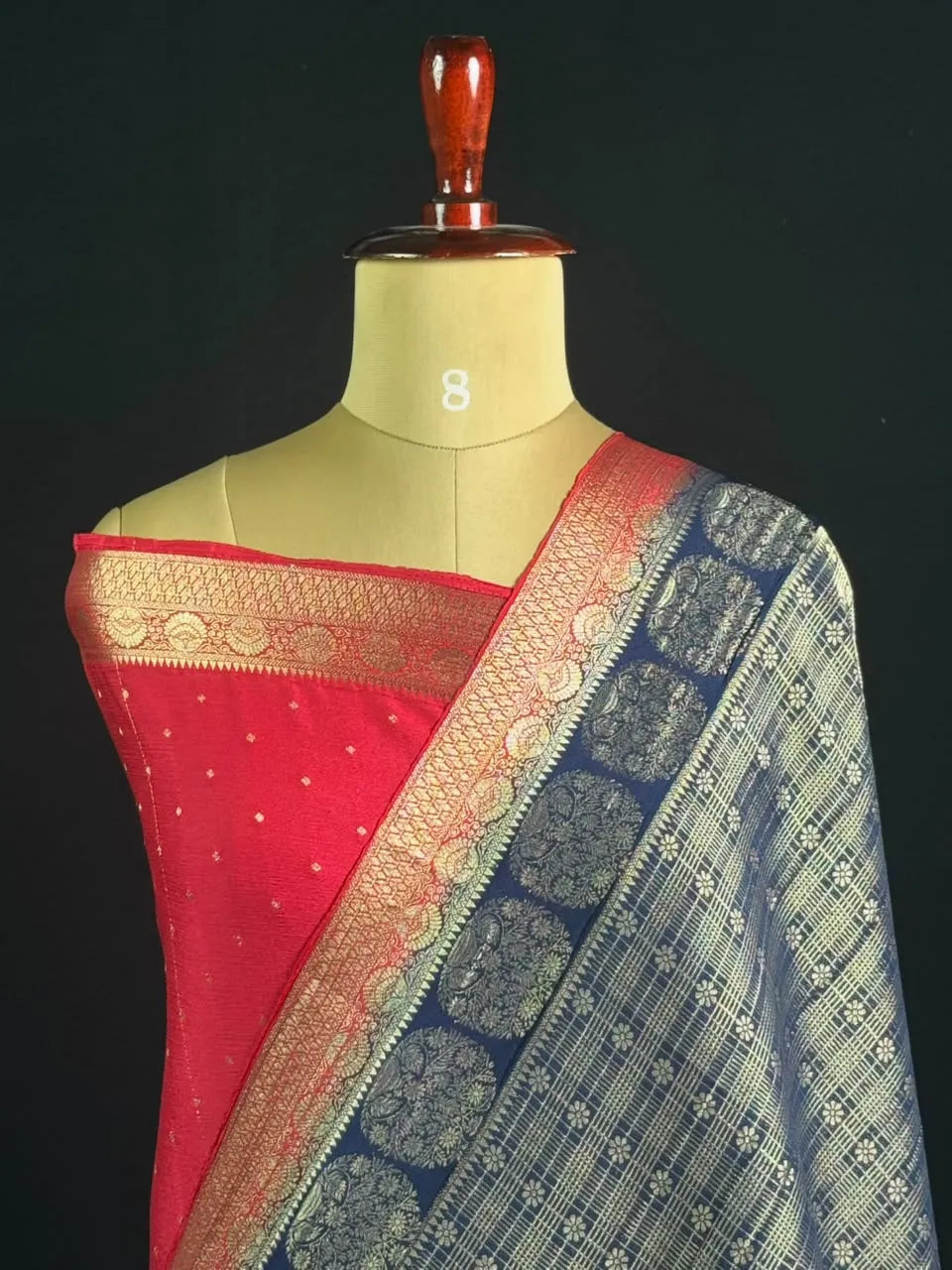 Georgette Saree Zari Weaving & Traditional Floral Border